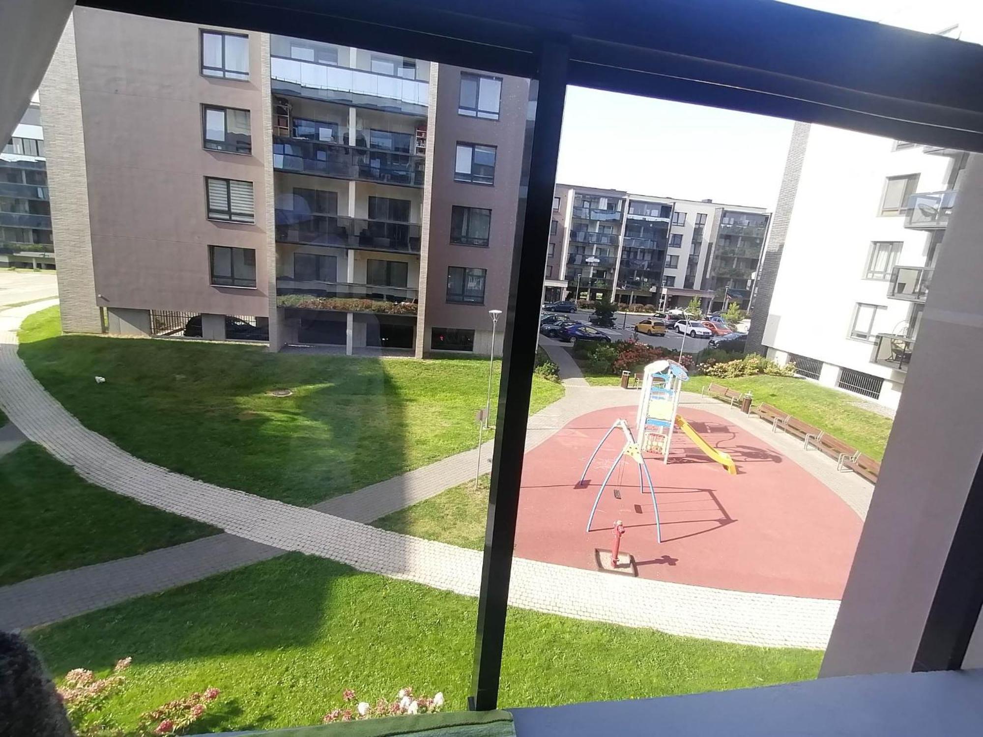 Erdvi Studija Spacious Studio Apartment Self Check In Vilna Exterior foto